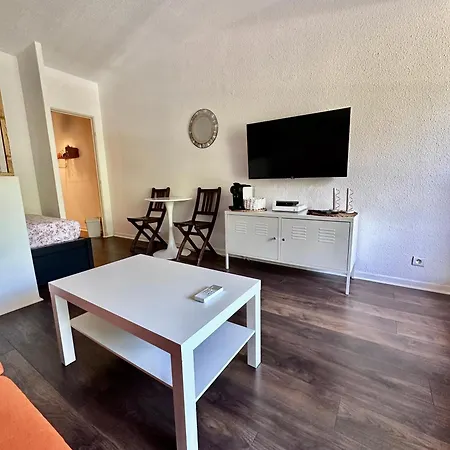 Lägenhet Cosy Sur Le Port D'hyeres Hyères